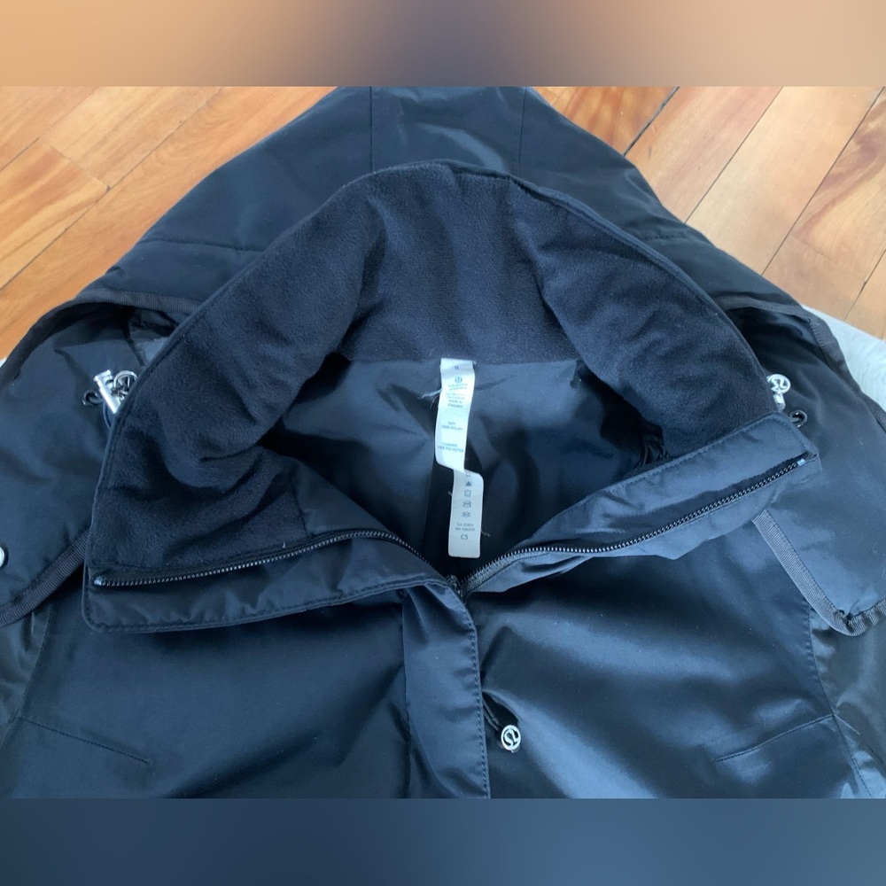 Lululemon Polar Parka - Picture 7 of 16
